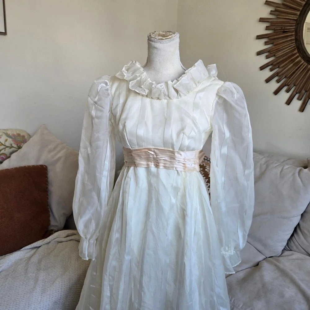 Emma Domb Vintage 70s Ivory Organza Wedding Bridal Gown Prairie Pink Sash XXS/XS